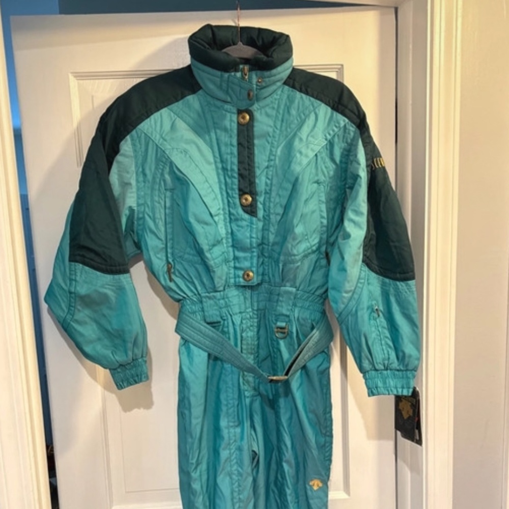 Descente Snowsuit Ski Suit Snow